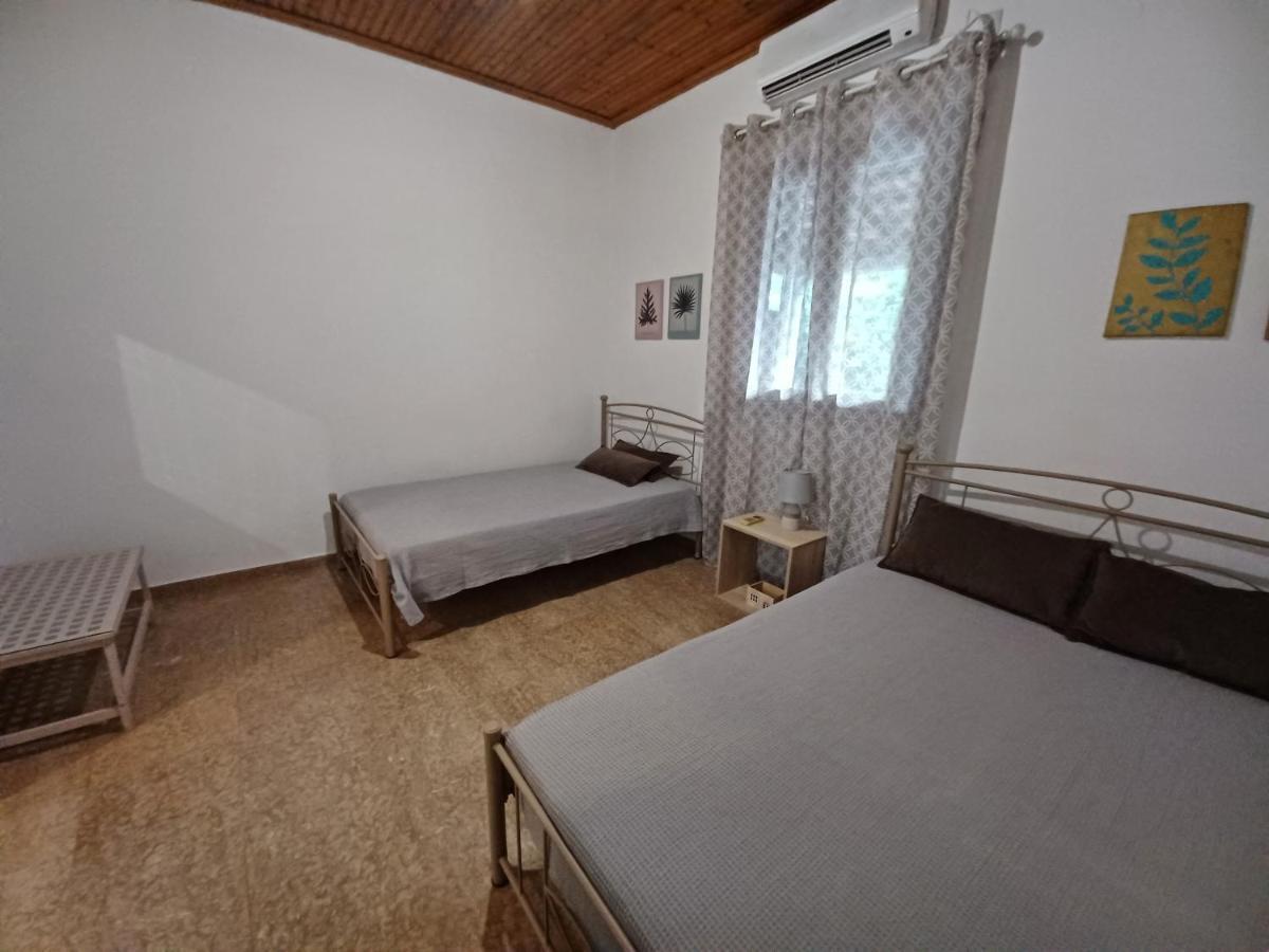 Beach House For Up To 9 People Near Olympia Katakolo Extérieur photo