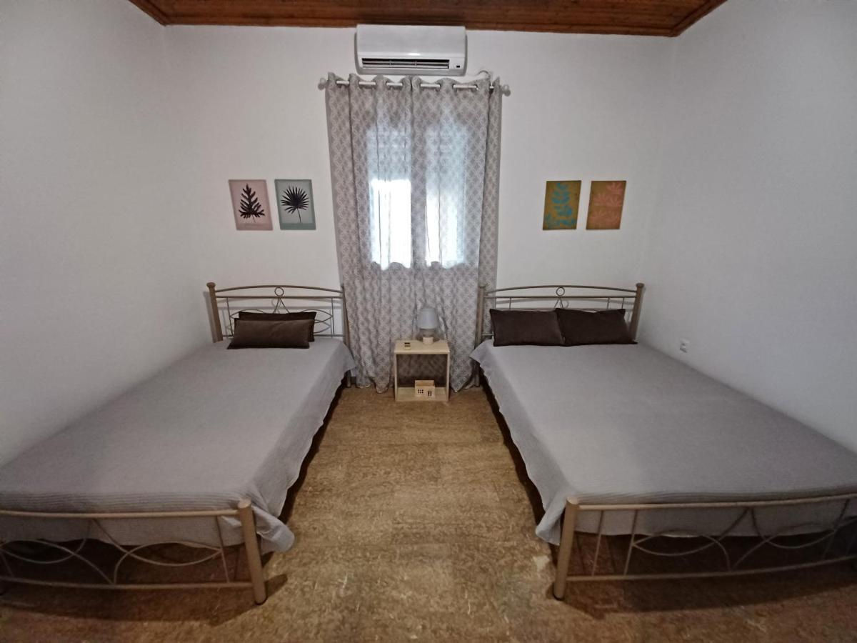 Beach House For Up To 9 People Near Olympia Katakolo Extérieur photo